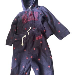 GAP Kids Navy and Red Heart Two Piece Top & Bottom | Size 18-24M